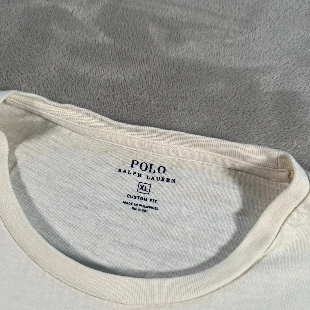 Polo Ralph Lauren Sporting Goods T-Shirt Men's XL Cream Custom Fit Graphic Tee